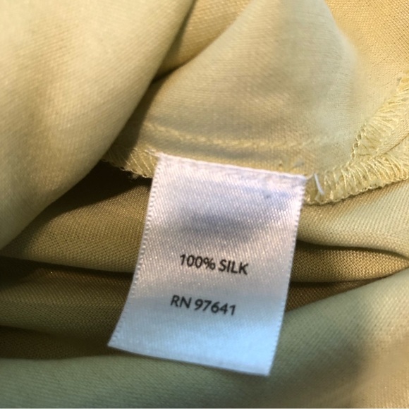 J. Jill Wheat Yellow 100% Silk Button Up Long Sleeve Shirt Womens Size Large - Picture 6 of 9